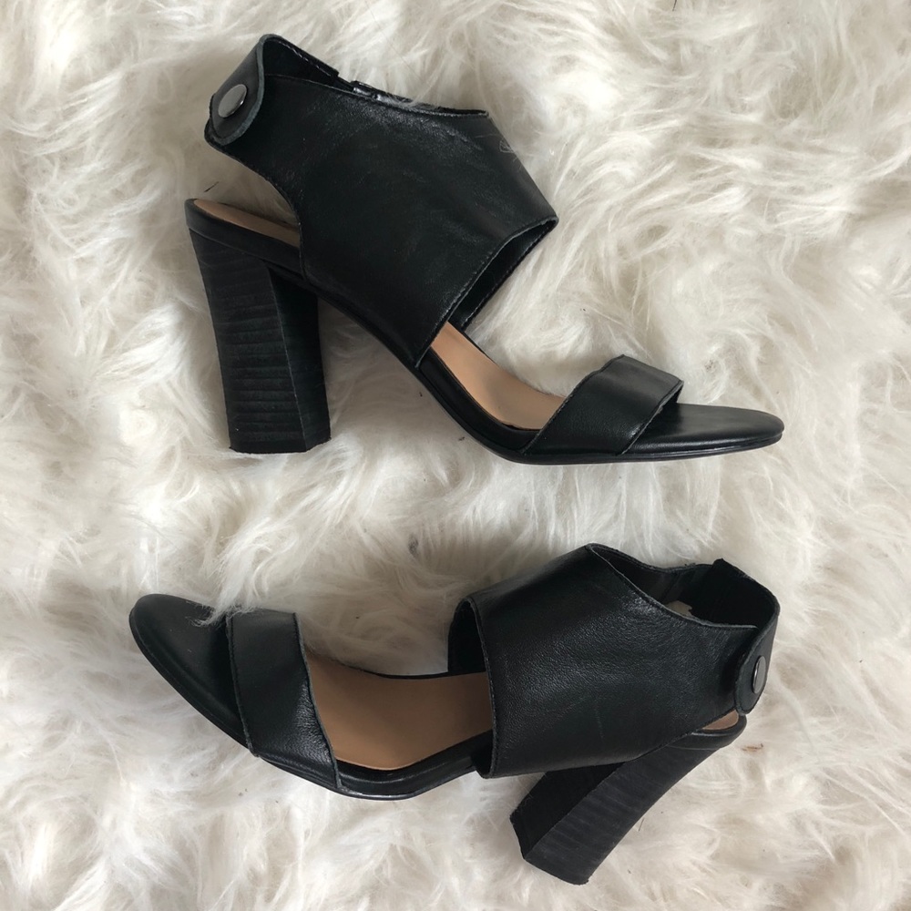 Franco Sarto black leather heels